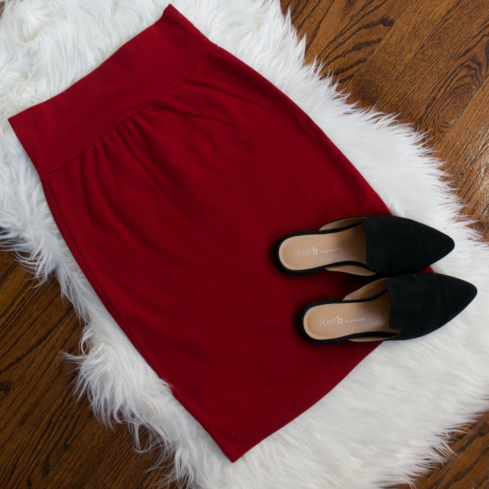 Red cotton pencil skirt